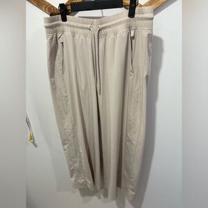 ATHLETA-High Rise Cropped Endeavor Pant Bone Size 12